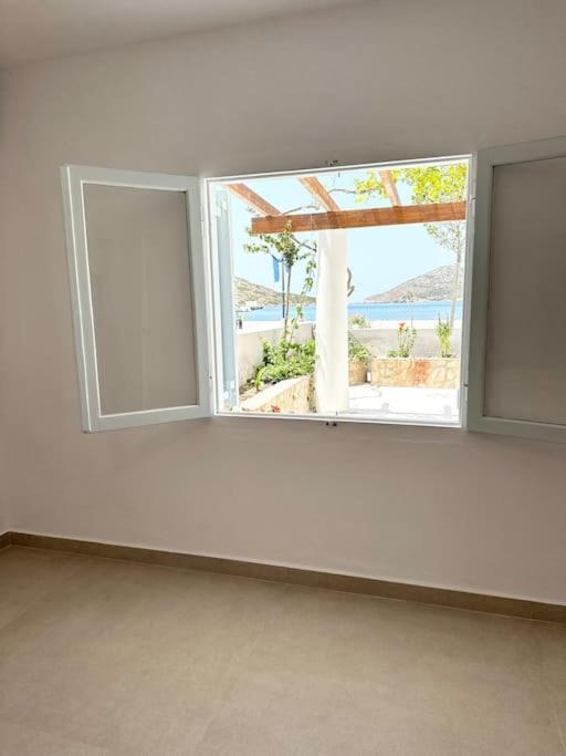 Noema Seafront House *